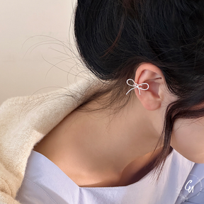 [7/26 (Fri) - NEW] Ribbon Twist Earcuff