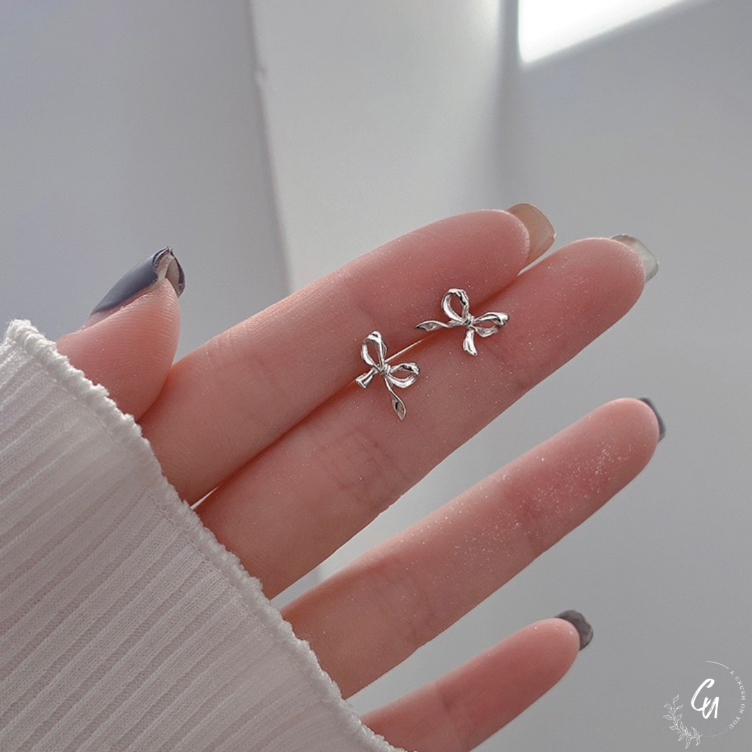 [Restock from 10/10 (Thu)] Silver Ribbon Pierce