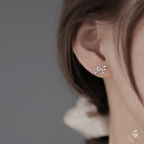 [Restock from 10/10 (Thu)] Silver Ribbon Pierce