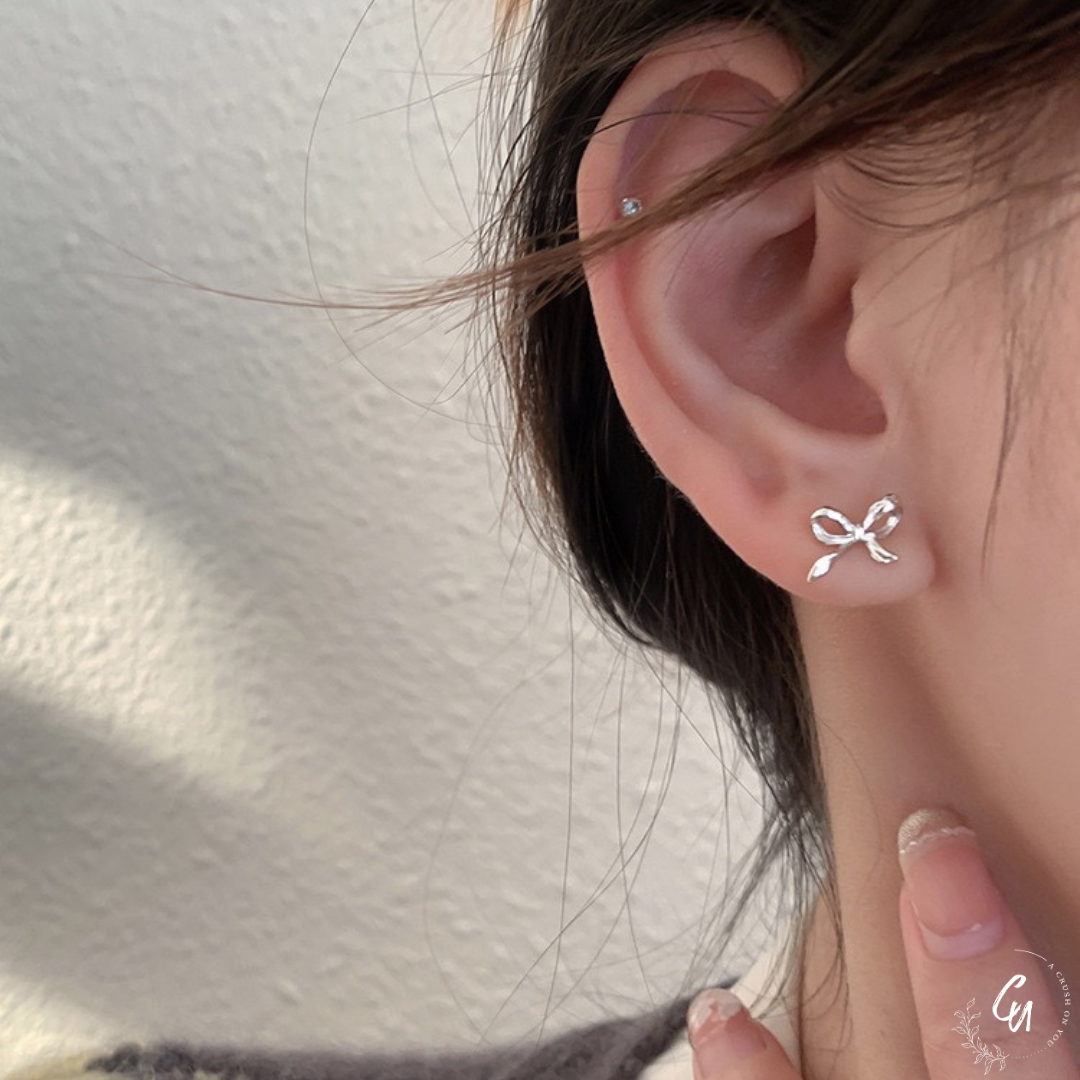 [Restock from 10/10 (Thu)] Silver Ribbon Pierce