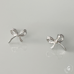 [Restock from 10/10 (Thu)] Silver Ribbon Pierce