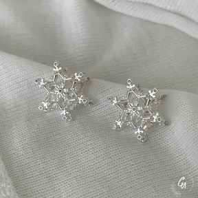 【1/15(水)〜NEW】SnowFlake Pierce