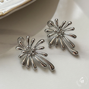 【7/22(火)〜NEW】Spark Bloom Pierce