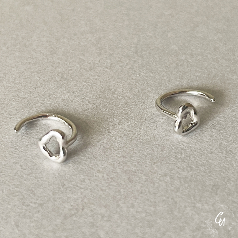 【7/22(火)〜再入荷】Tiny Heart Pierce